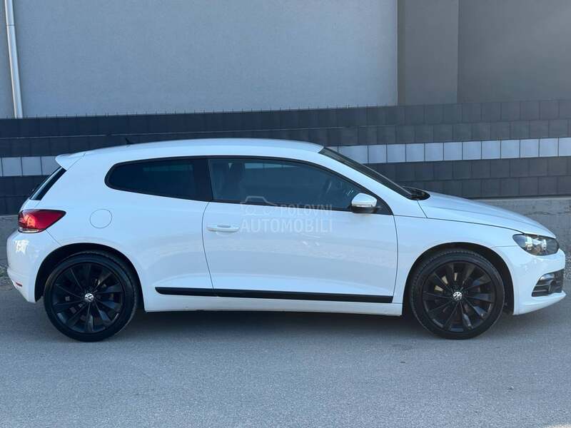Volkswagen Scirocco 1.4Tsi CH Xenon