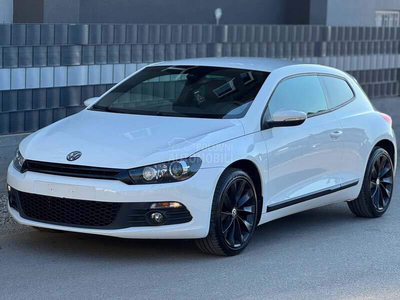 Volkswagen Scirocco 1.4Tsi CH Xenon