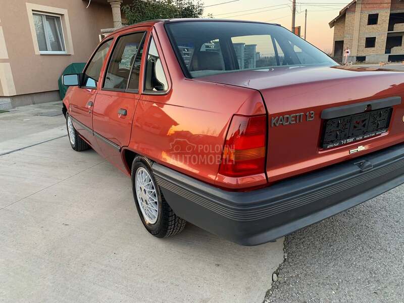 Opel Kadett 1.3 JUBILEE KAO/NOV