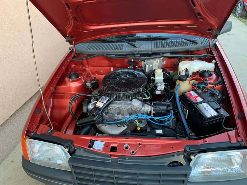 Opel Kadett 1.3 JUBILEE KAO/NOV