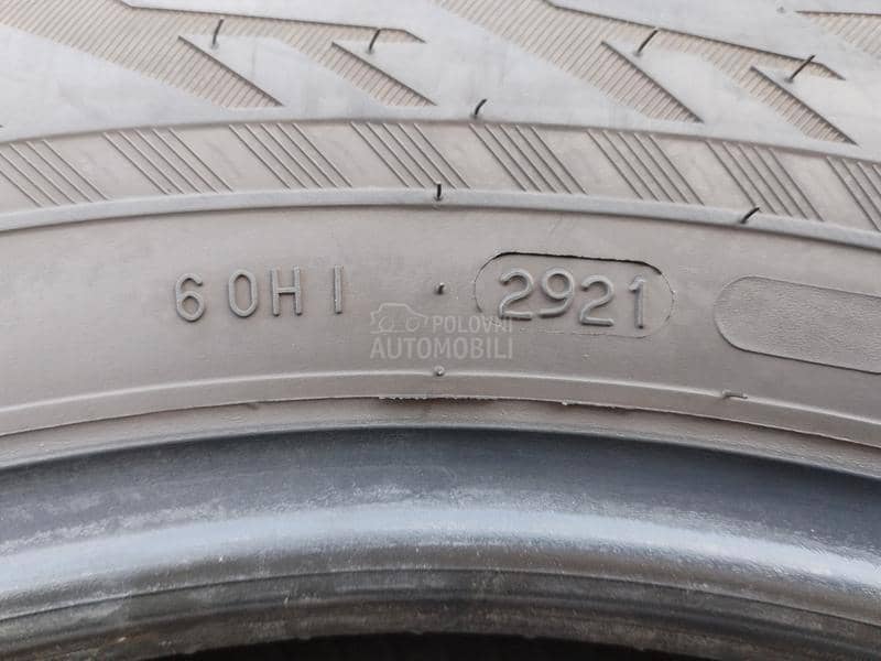 Nokian 225/65 R17 Zimska