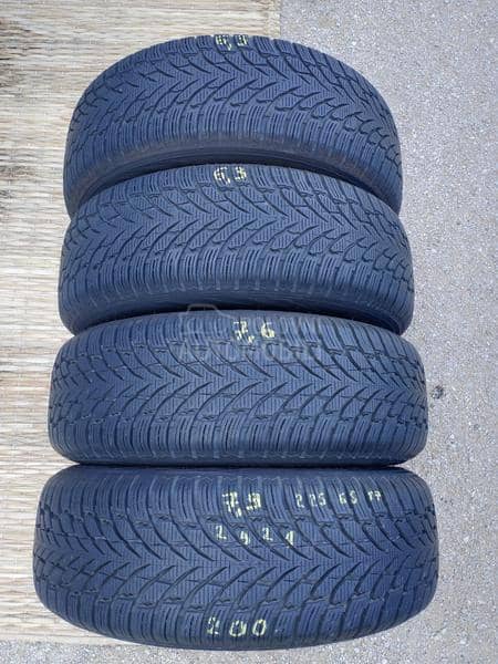 Nokian 225/65 R17 Zimska