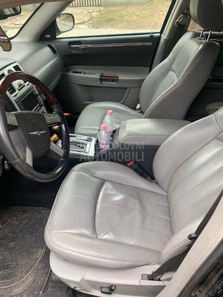 Chrysler 300C crd