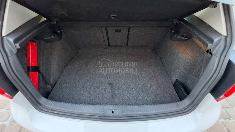 Volkswagen Golf 6 1.4 TEAM 118e RATA