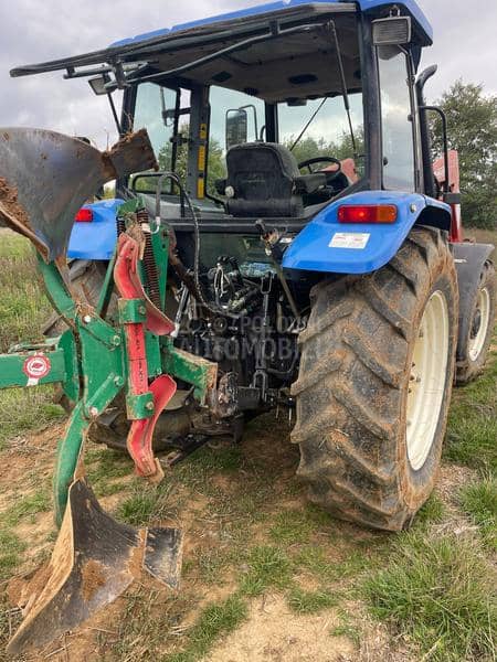 New Holland TL90A