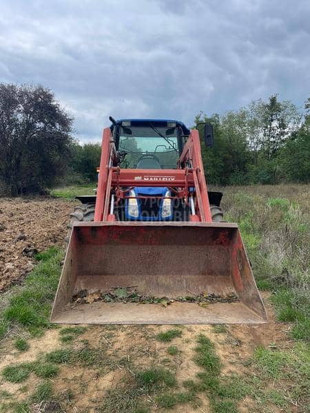 New Holland TL90A