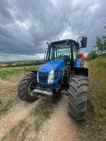 New Holland TL90A