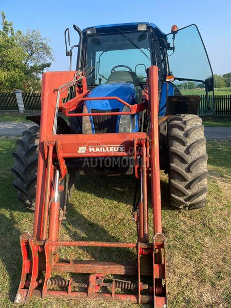 New Holland TL90A
