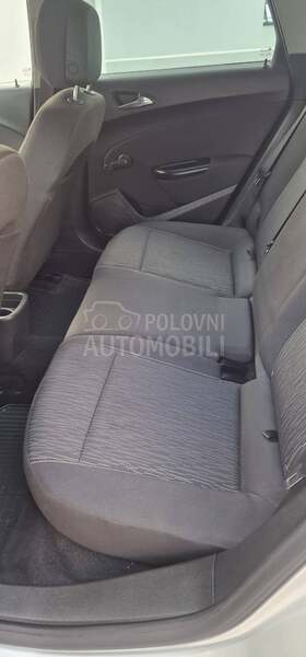 Opel Astra J 1.7 CDTI RESTAJLING
