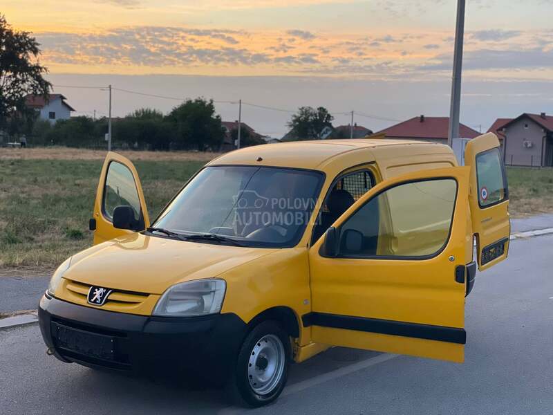 Peugeot Partner 1.6hdi IZUZETAN