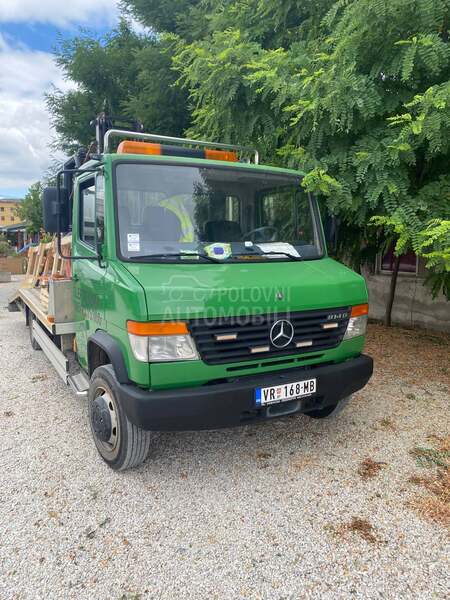 Mercedes Benz Vario 813