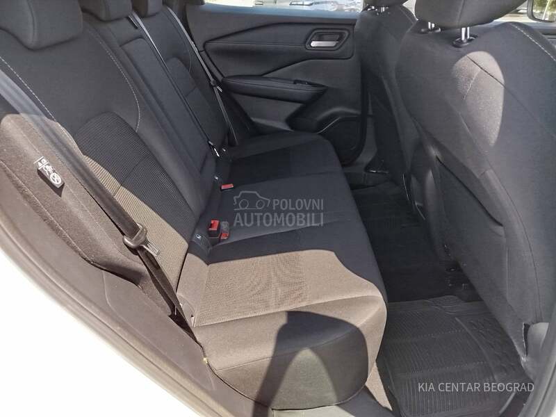 Nissan Qashqai 1.3 DIG-T ACENTA A/T