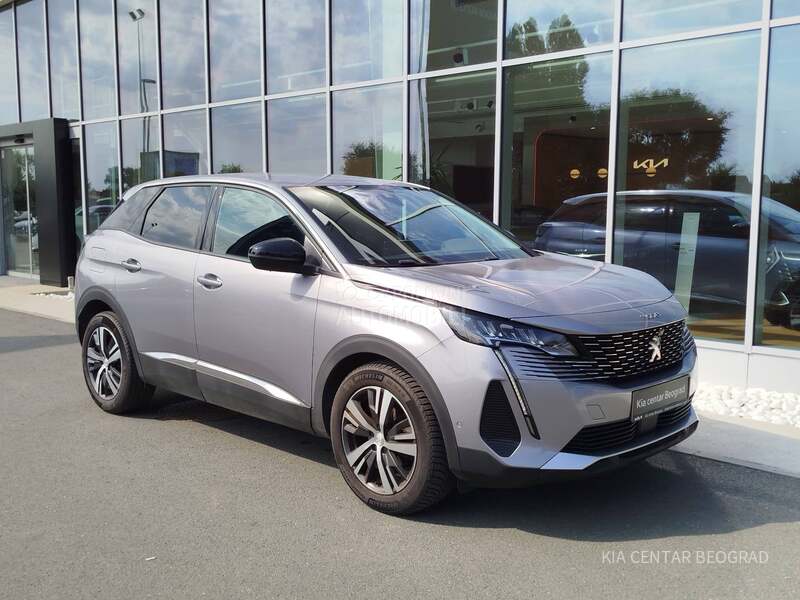 Peugeot 3008 1.2 ALLURE A/T