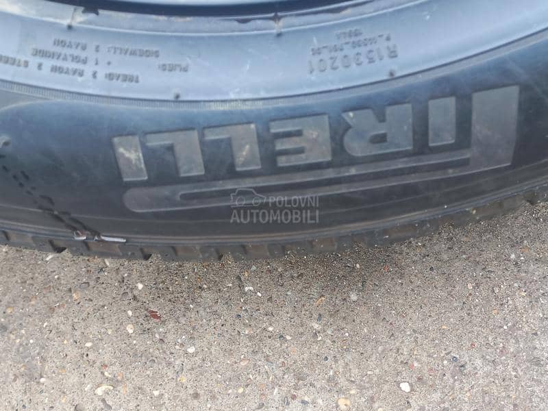 Pirelli 255/55 R18 Zimska