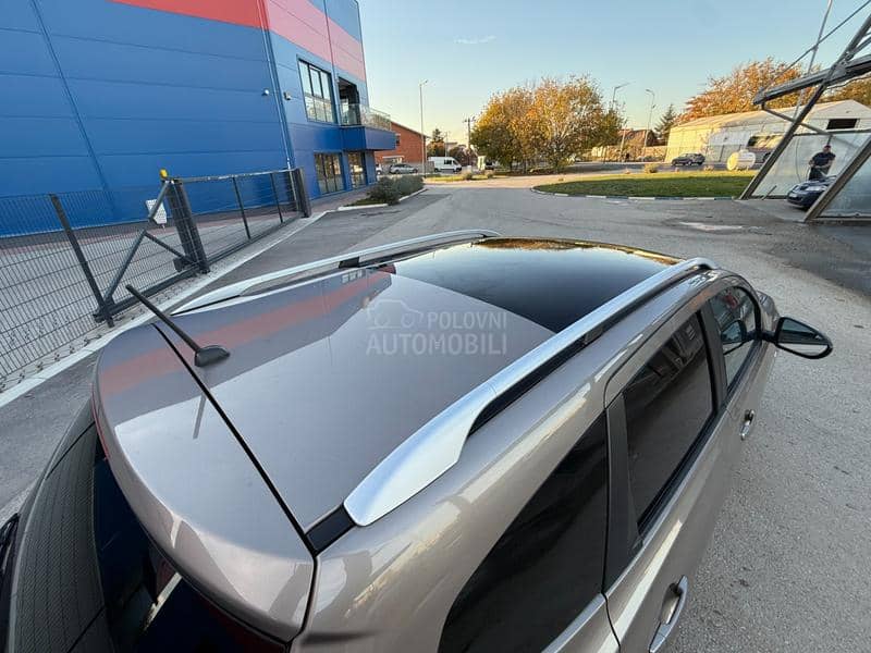 Nissan Qashqai + 2 1.5 DCI