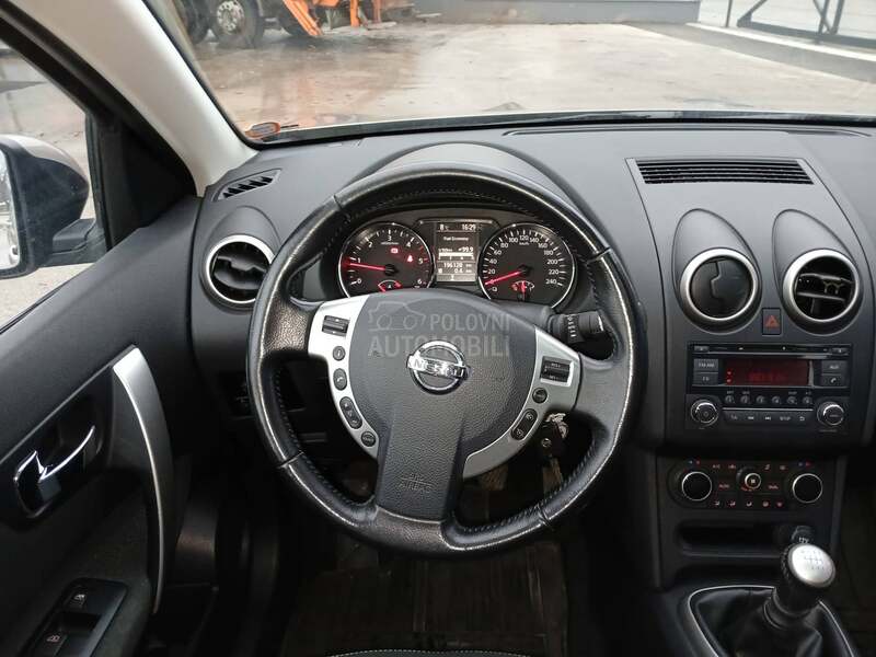 Nissan Qashqai + 2 1.5 DCI