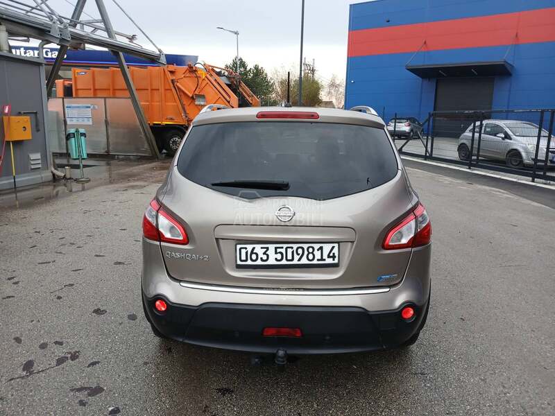 Nissan Qashqai + 2 1.5 DCI