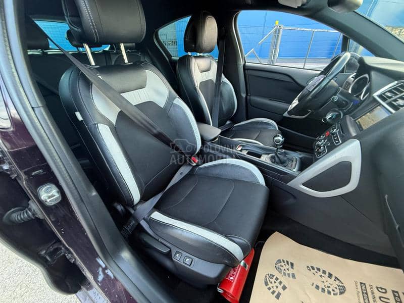 Citroen DS4 1.6 HDI SO CHIC