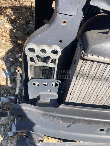 distanceri sine branika abarth
