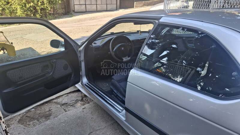 BMW 316 