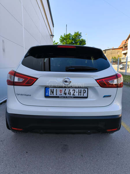 Nissan Qashqai 1.6 DCI XTRONIC CVT
