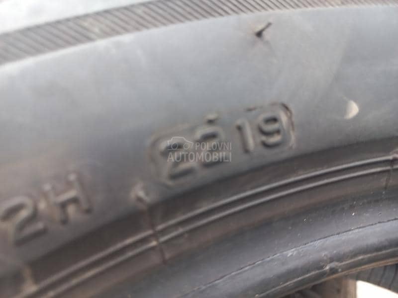 Bridgestone 225/60 R17 Zimska