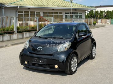 Toyota iQ 1.0 multidrive
