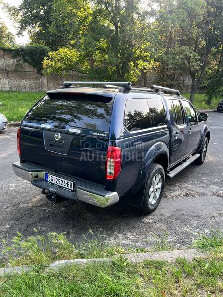 Nissan Navara D40