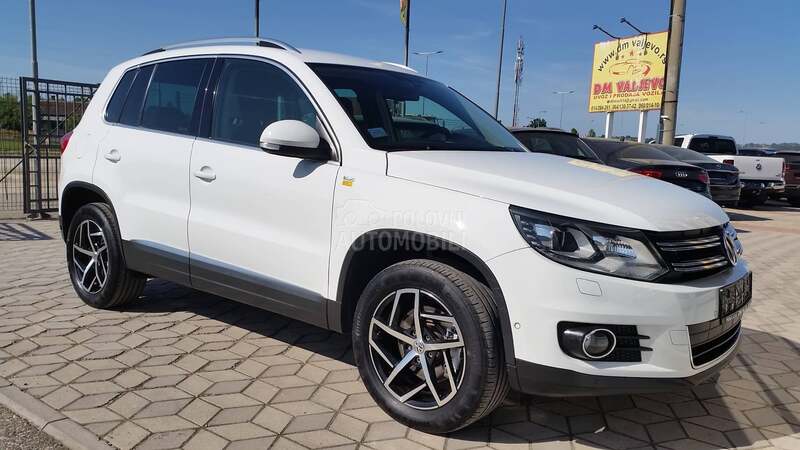 Volkswagen Tiguan 4MOTION/DSG/LED/T0P