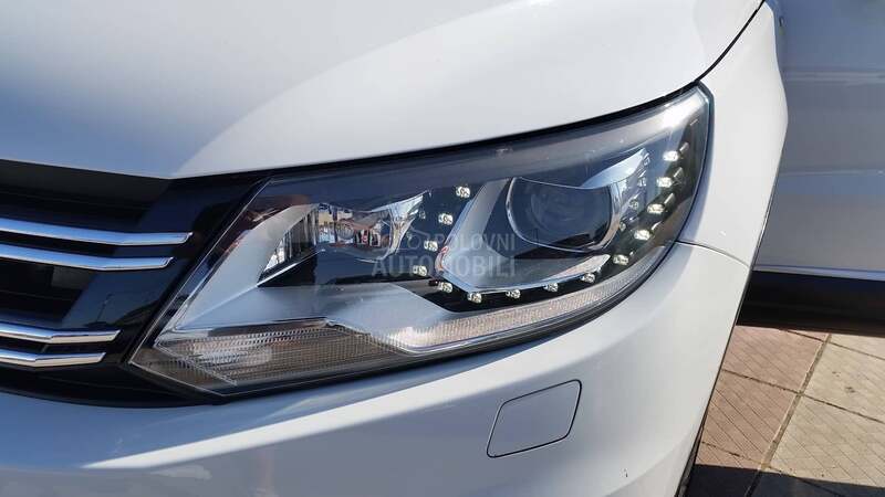Volkswagen Tiguan 4MOTION/DSG/LED/T0P