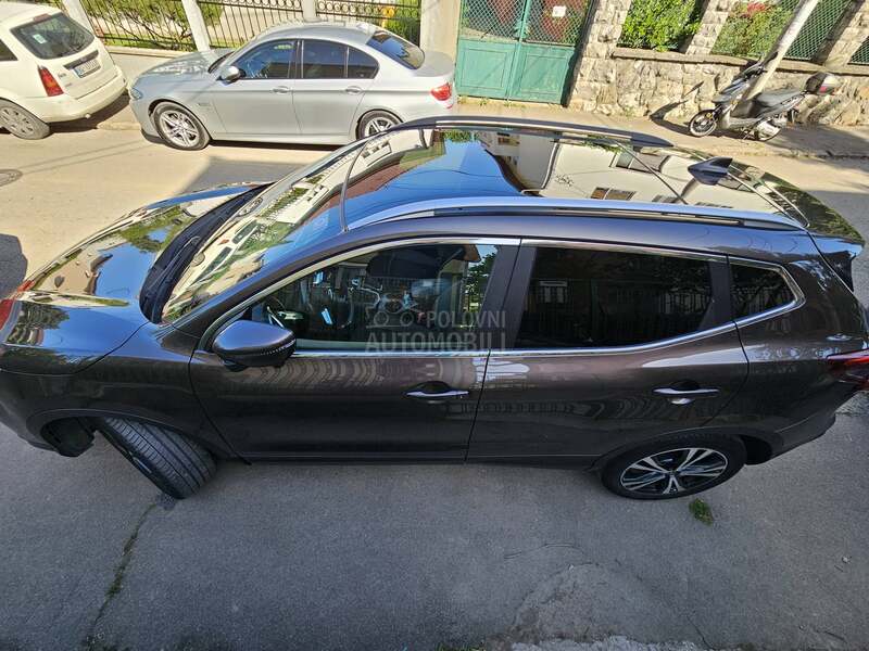 Nissan Qashqai N-Connecta SUN-COLD