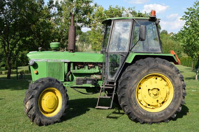 John Deere 4020
