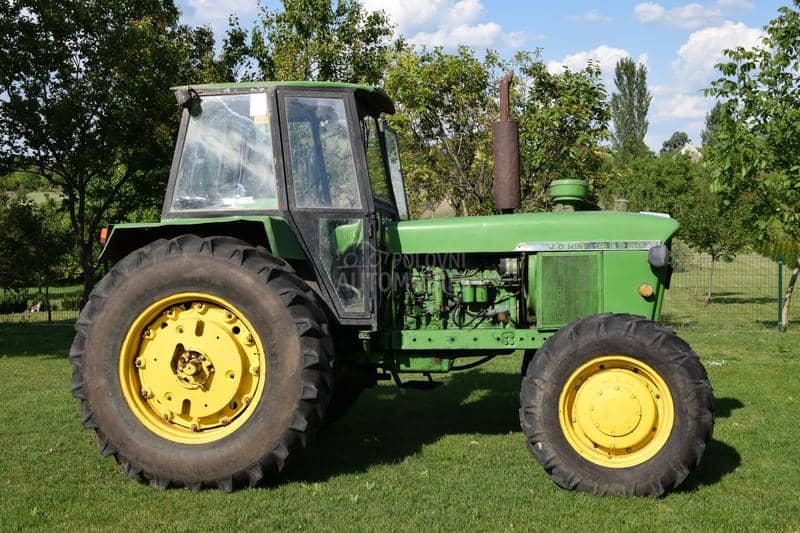 John Deere 4020