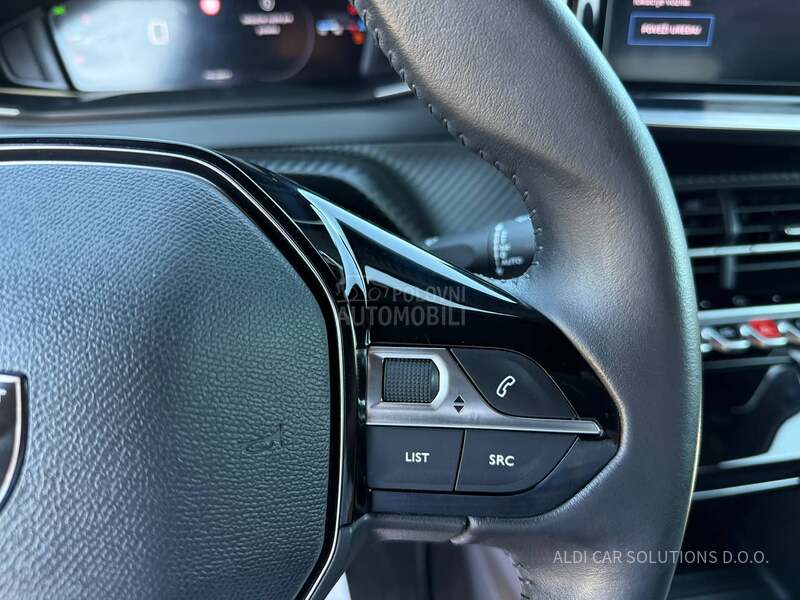Peugeot 2008 1.2/Allure
