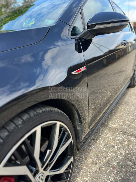 Volkswagen Golf 7 GTI Performance