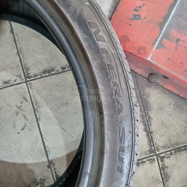 Nexen 275/35 R20 Letnja