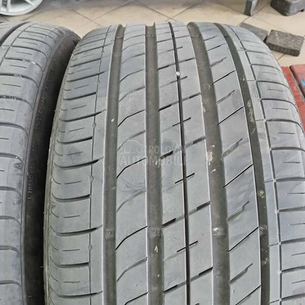 Nexen 275/35 R20 Letnja