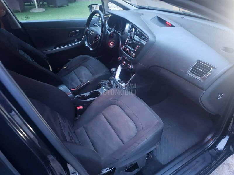 Kia cee`d sw 