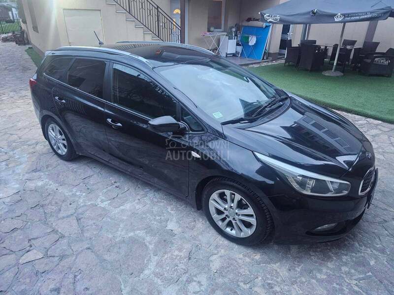 Kia cee`d sw 