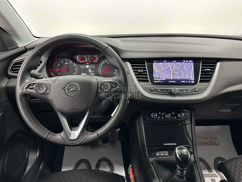 Opel Grandland X 1.2 INNOVATION PERLA
