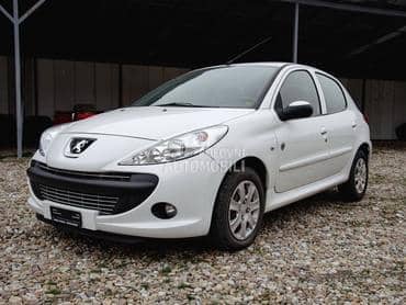 Peugeot 206 plus / CH