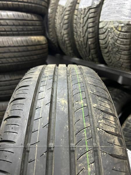 Dunlop 215/60 R17 Letnja