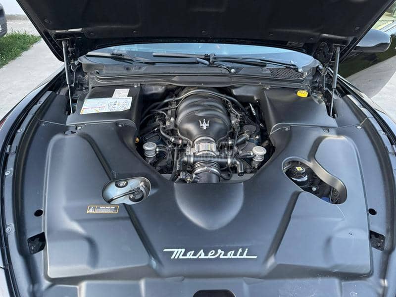 Maserati Granturismo 