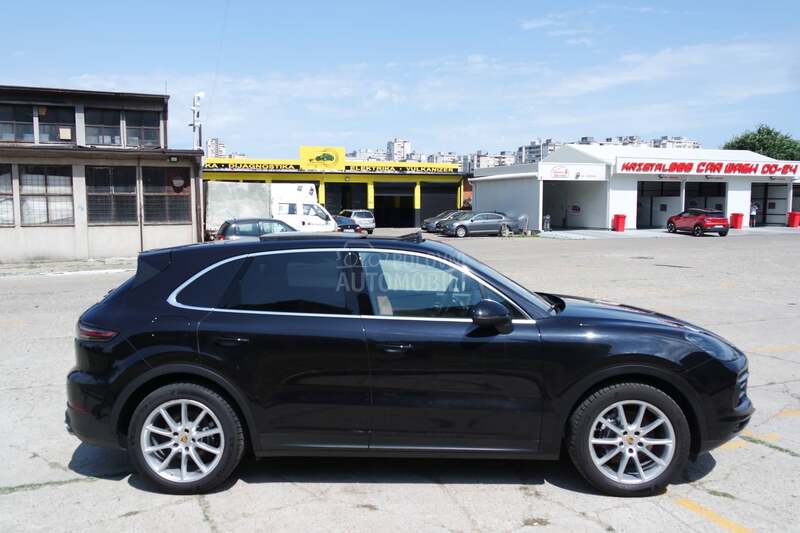 Porsche Cayenne 