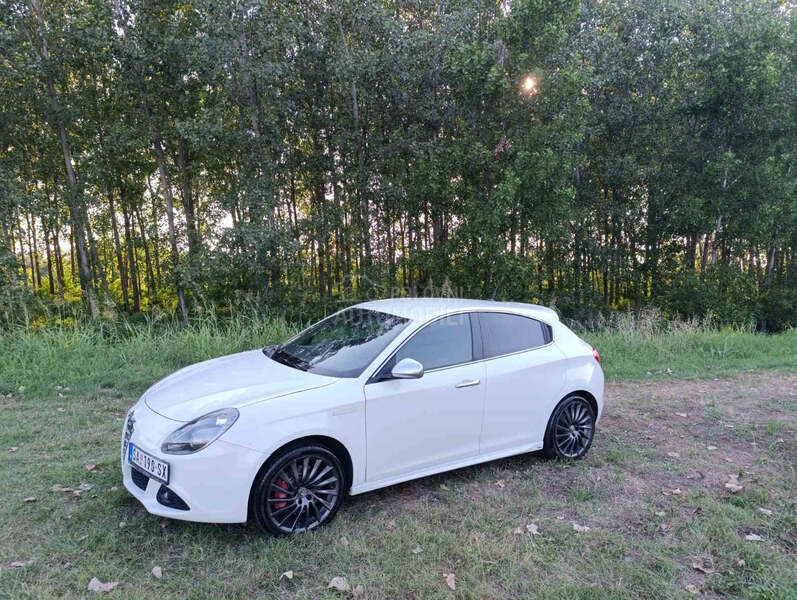 Alfa Romeo Giulietta 2.0 JTDm QV Line