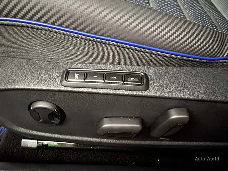 Volkswagen Golf 8 R LIMITED 333
