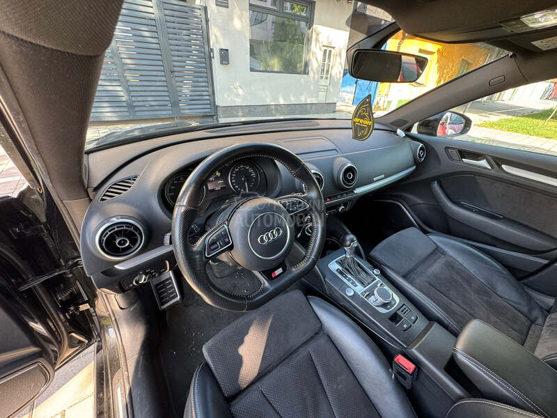 Audi A3 etron S / BO