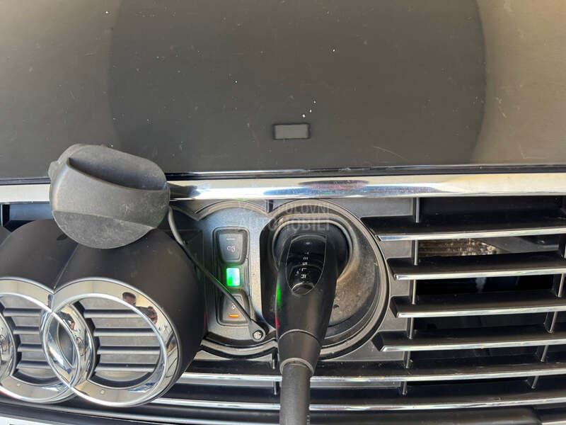 Audi A3 etron S / BO