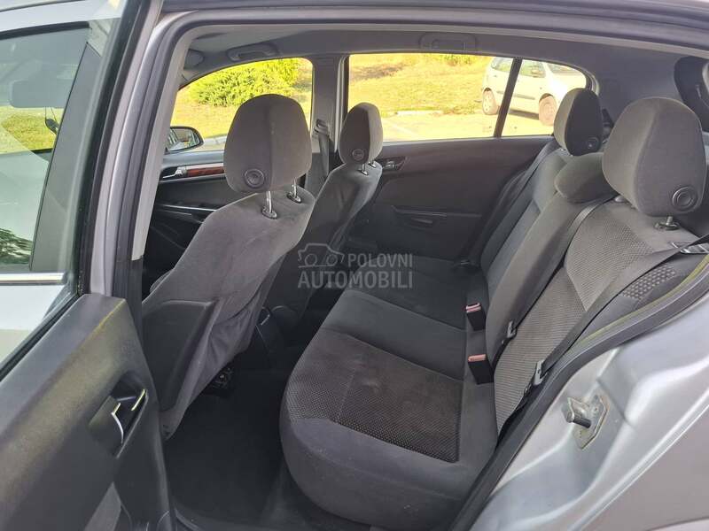 Opel Astra H 1.6i TWINPORT