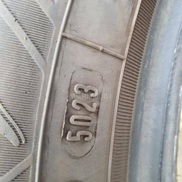 Goodyear 195/55 R16 Zimska